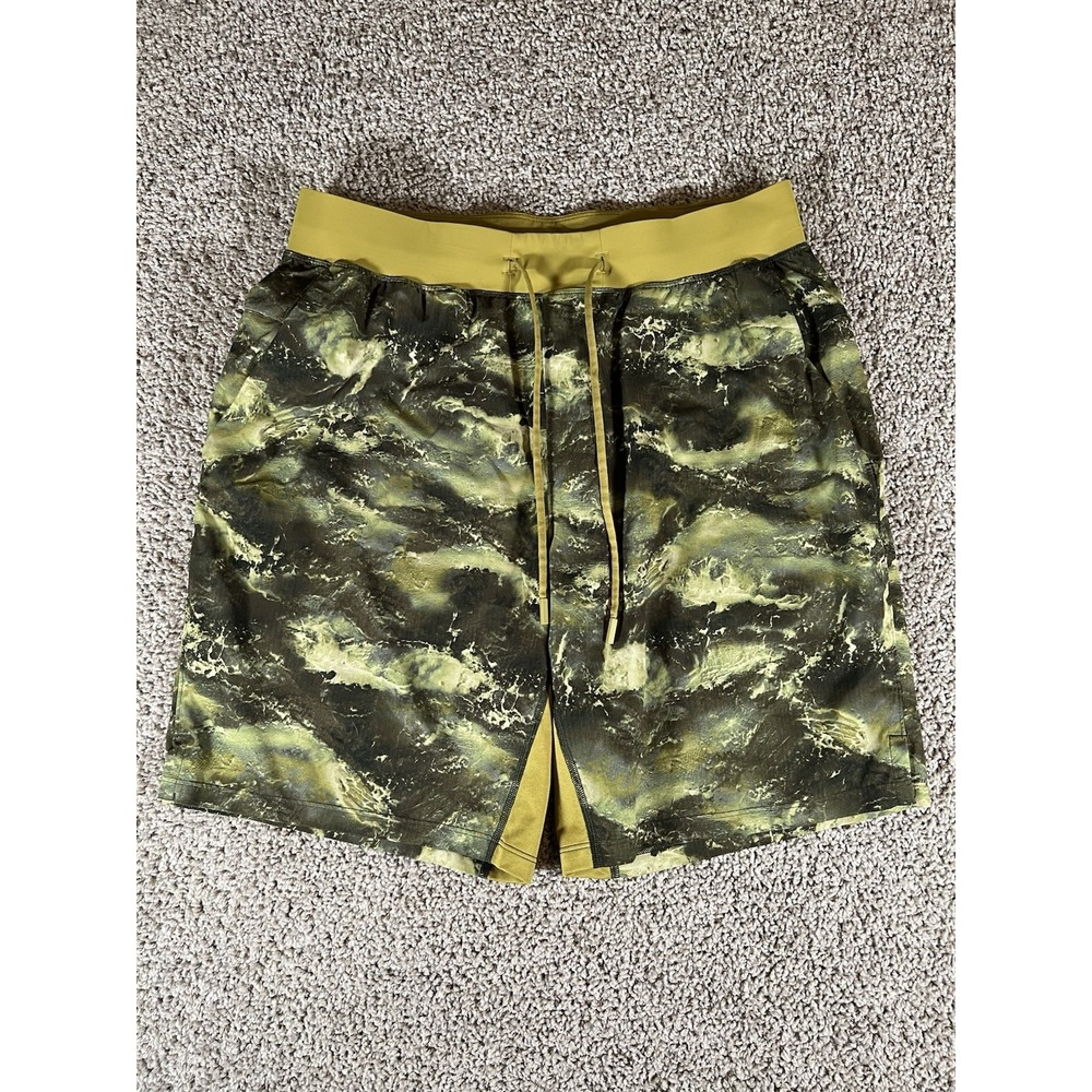 Mens Lululemon‎ High Dive Auric Green Gold  9" T.H.E. Shorts Linerless  Large